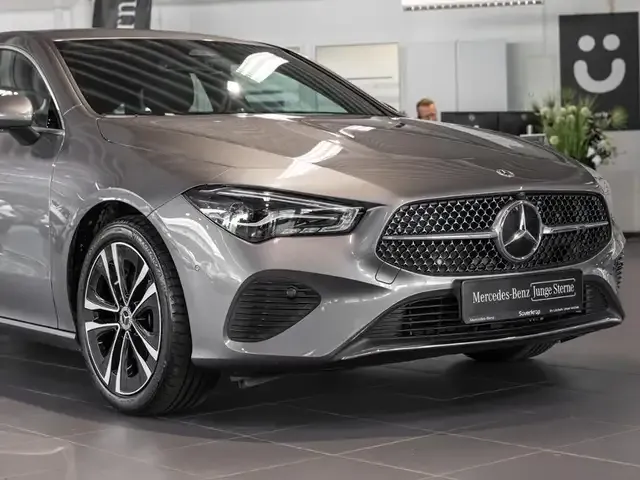 Mercedes-Benz CLA 180