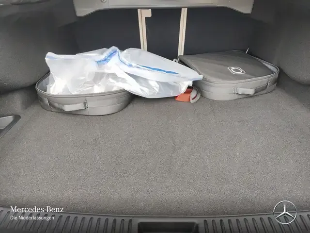Mercedes-Benz E 400