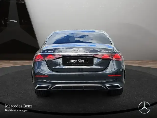 Mercedes-Benz E 400