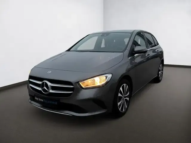 Mercedes-Benz B 250
