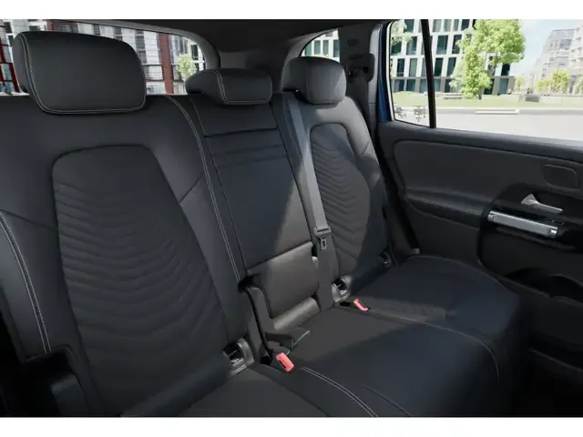 Mercedes-Benz EQB 300