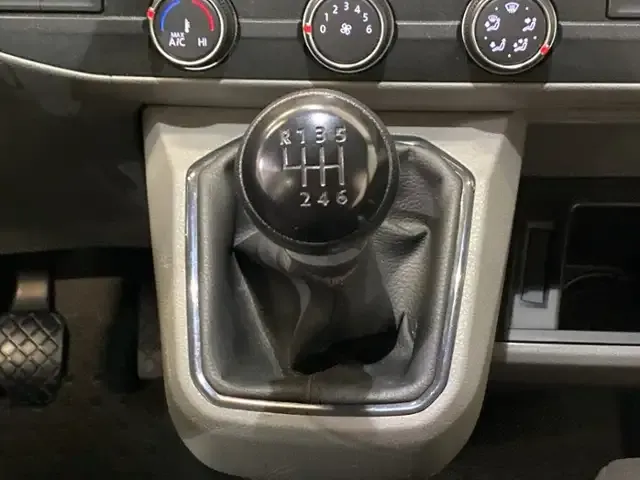 Volkswagen T6.1 Transporter