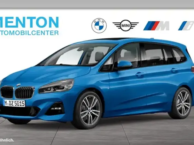 BMW 220