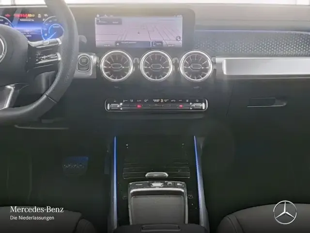 Mercedes-Benz EQB 250