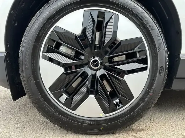 Volvo EX30