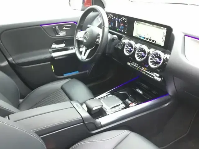 Mercedes-Benz EQA 250