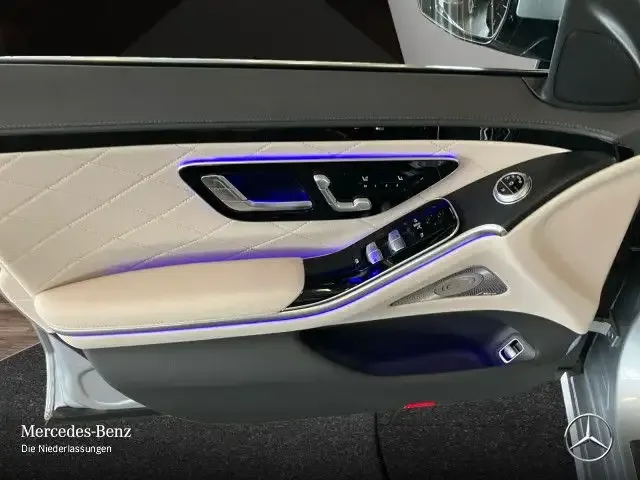 Mercedes-Benz S 600