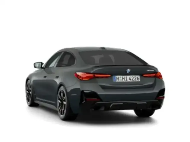 BMW 440