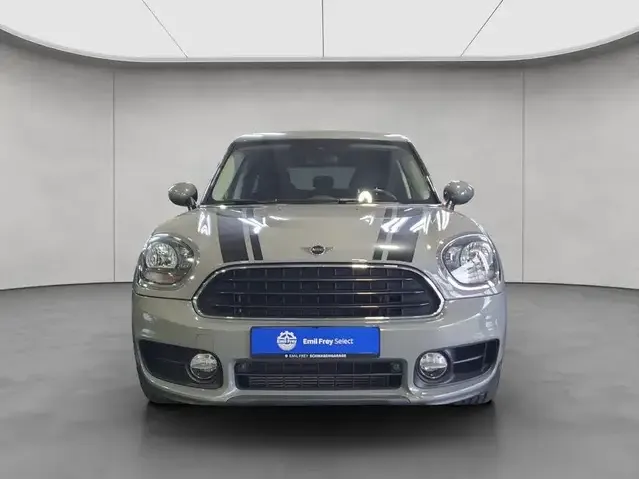 MINI One Countryman