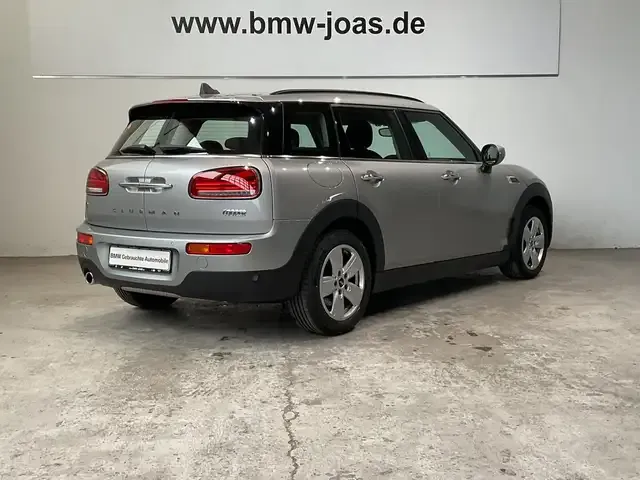 MINI Cooper Clubman