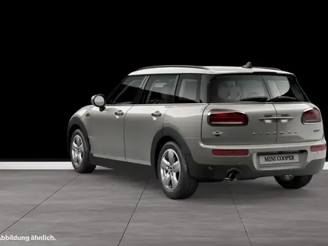 MINI Cooper Clubman