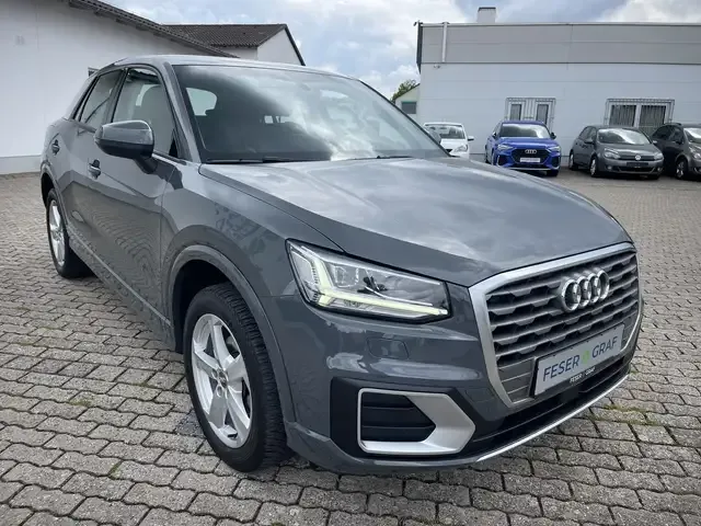 Audi Q2