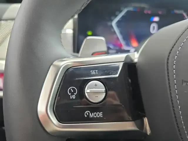 BMW 740