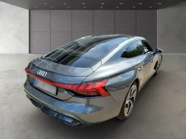 Audi e-tron GT