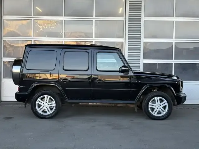 Mercedes-Benz G 400