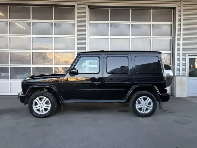 Mercedes-Benz G 400