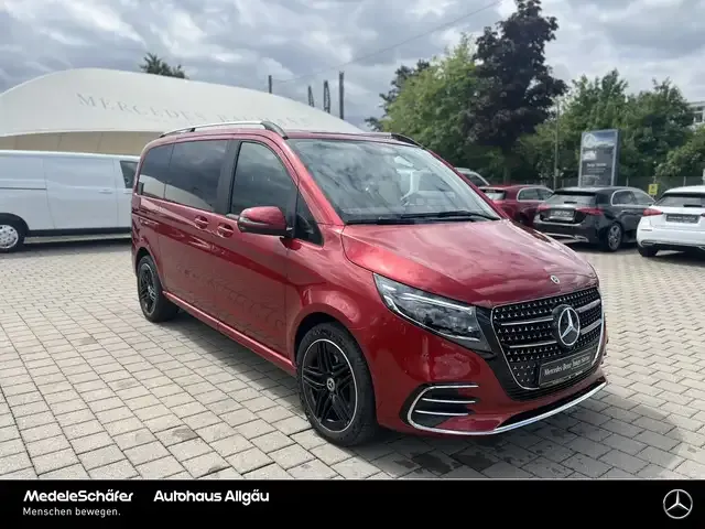 Mercedes-Benz V 220