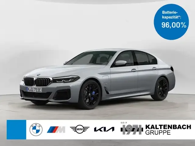 BMW 545