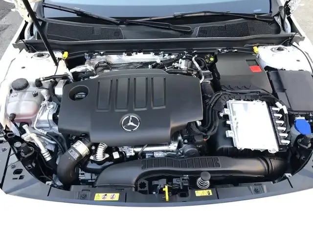 Mercedes-Benz A 220
