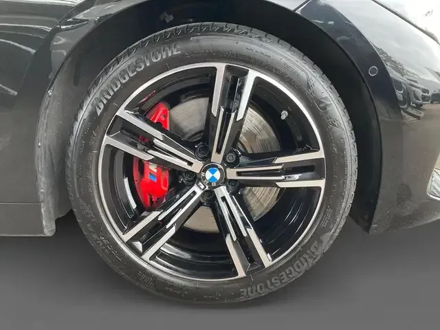BMW 340