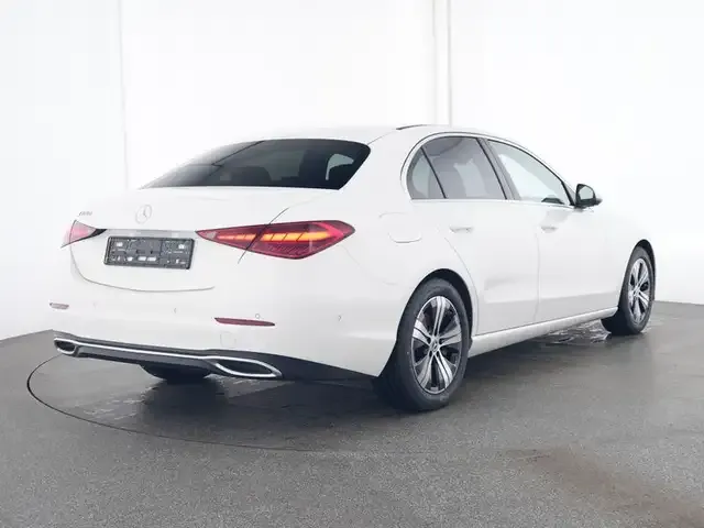 Mercedes-Benz C 220