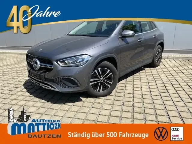 Mercedes-Benz GLA 180