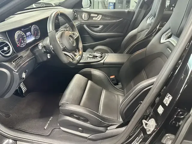 Mercedes-Benz E 63 AMG