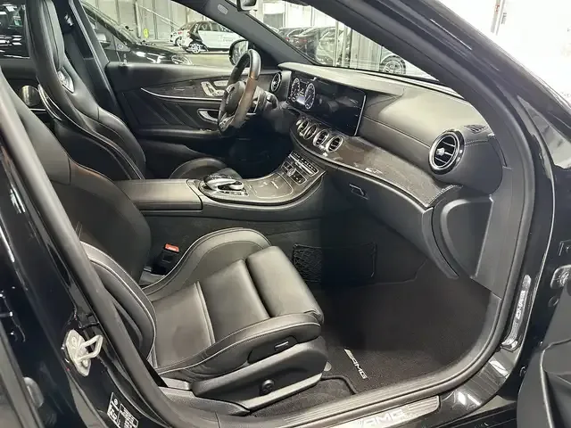 Mercedes-Benz E 63 AMG