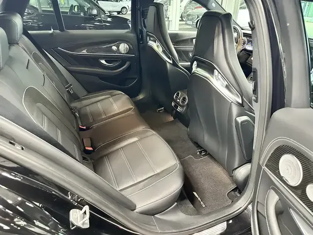 Mercedes-Benz E 63 AMG