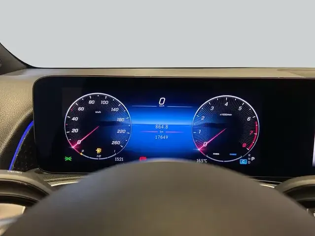 Mercedes-Benz GLB 200