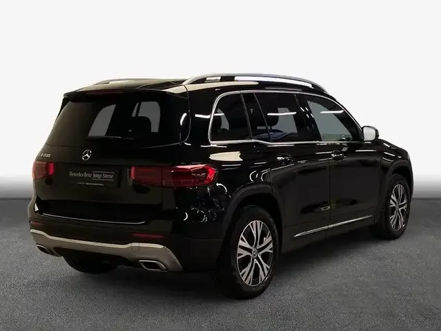 Mercedes-Benz GLB 200