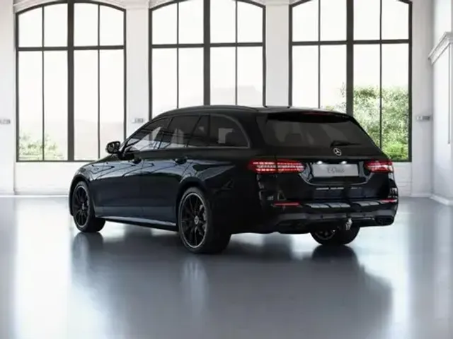 Mercedes-Benz E 220