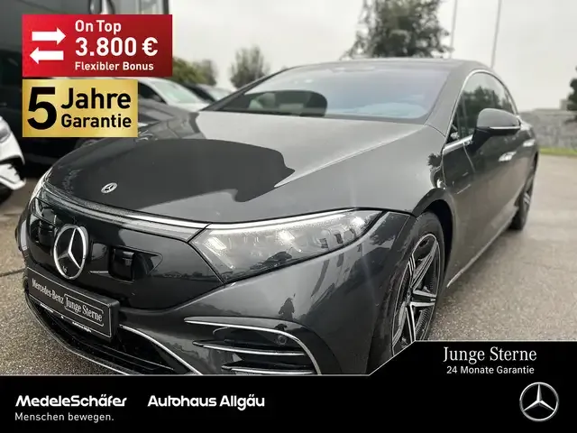 Mercedes-Benz EQS