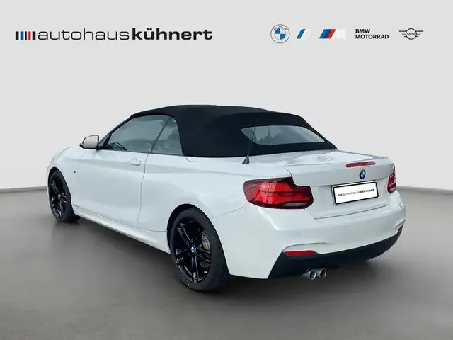 BMW 230
