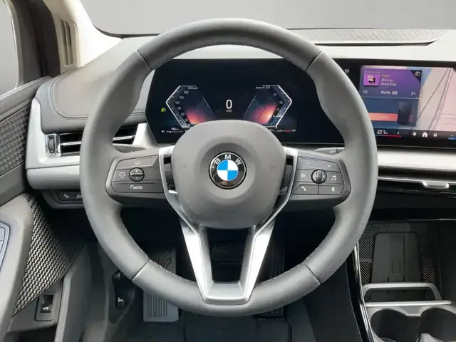 BMW 216