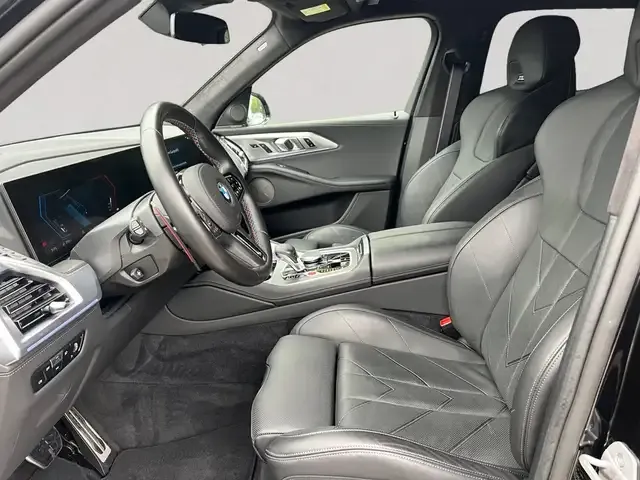 BMW XM