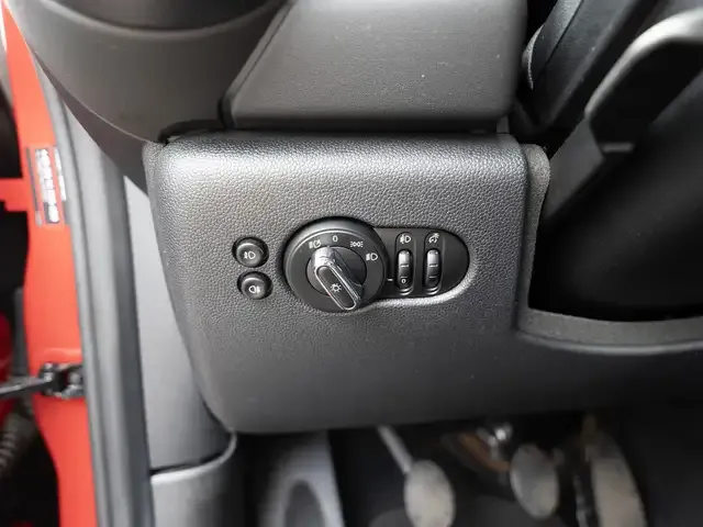 MINI Cooper C