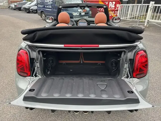 MINI John Cooper Works Cabrio