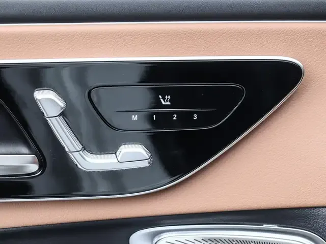 Mercedes-Benz CLE 300