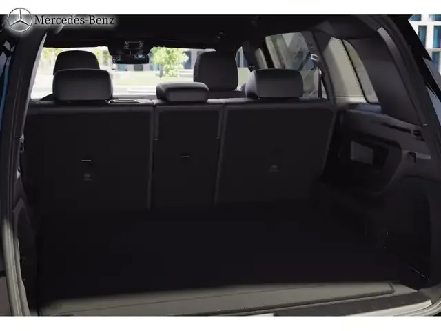 Mercedes-Benz EQB 300