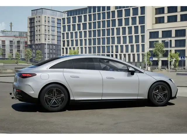 Mercedes-Benz EQE 300