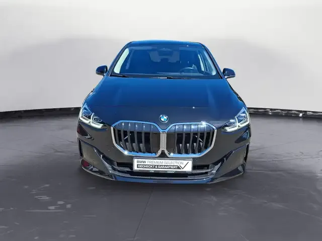 BMW 216