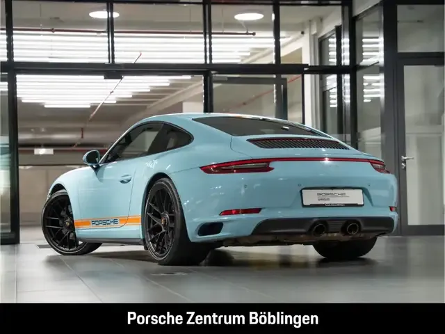 Porsche 991