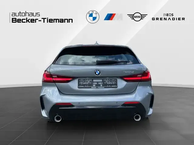 BMW 120