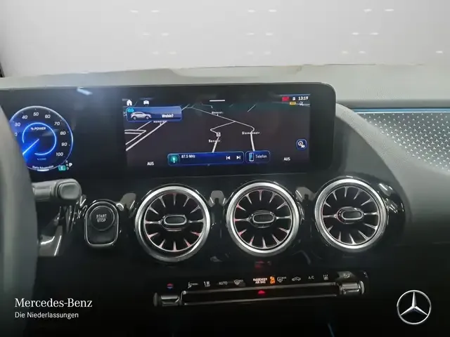 Mercedes-Benz EQA 250