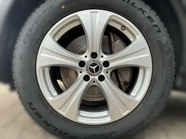 Mercedes-Benz GLC 250