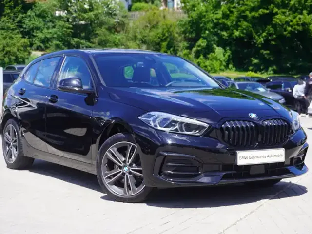 BMW 118