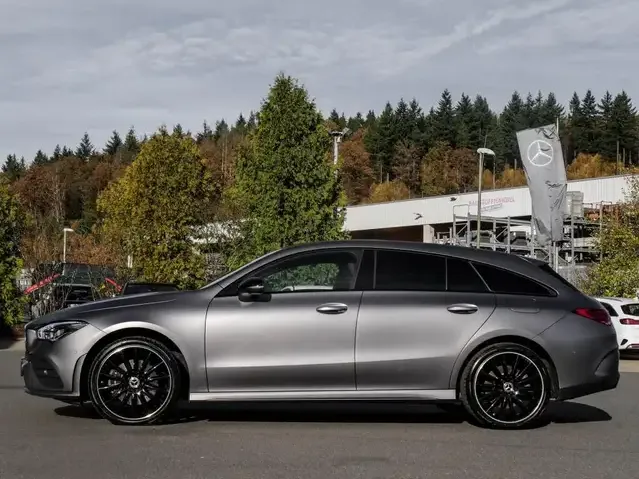 Mercedes-Benz CLA 250