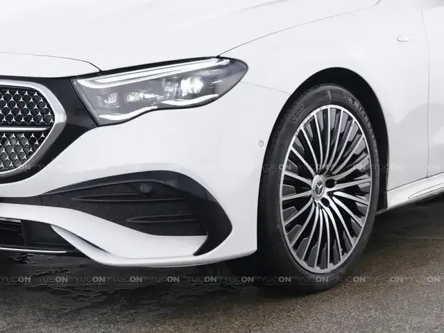 Mercedes-Benz E 300