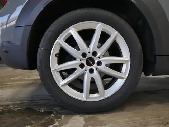 MINI One D Countryman